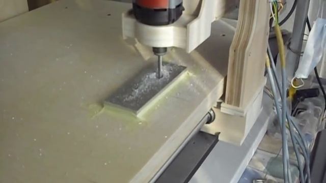 CNC станок из фанеры   Nick.miller@web.de