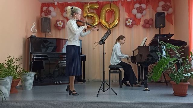 Анисимова Лидия 15 лет, Н.Соколовский "В темпе менуэта" смотреть онлайн