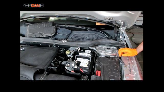 2014-2020 Mercedes Benz GLA250 - Battery Replacement смотреть онлайн