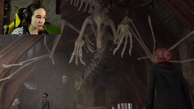 ОПЯТЬ УЧЁБА... НО ОНА ХОТЯ БЫ ТУТ ИНТЕРЕСНАЯ ;) | Hogwarts Legacy #2 смотреть онлайн