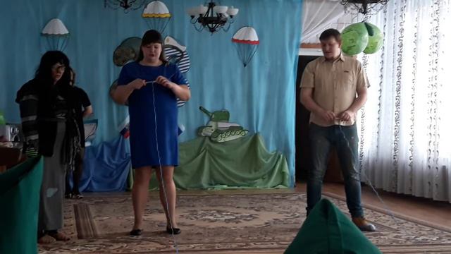 Слайд-шоу. УТРЕННИК. ДЕНЬ ЗАЩИТНИКА ОТЕЧЕСТВА. смотреть онлайн