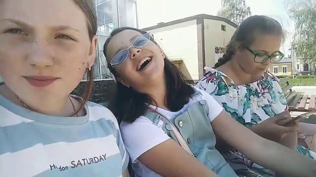 VLOG/Пошли на площадь, чтобы фотографироваться смотреть онлайн