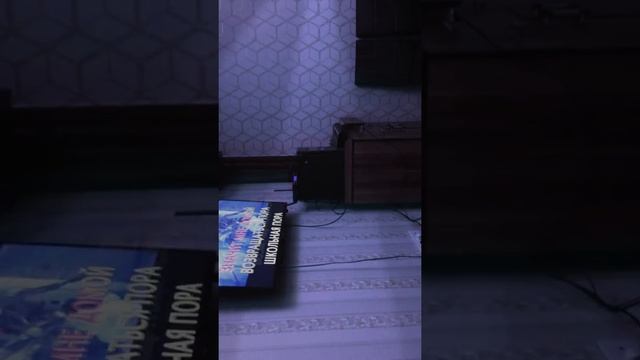 Караоке. Встреча одноклассников 23 года спустя. Школьная пора. смотреть онлайн