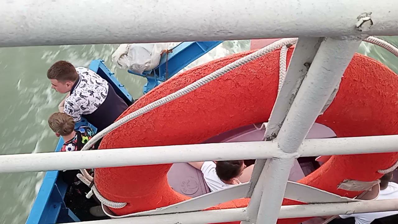 сухум. абхазия. морская прогулка