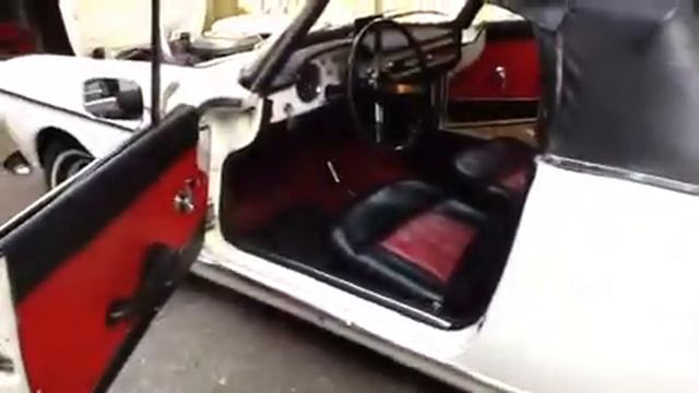 1959 Fiat 1200 Cabriolet смотреть онлайн