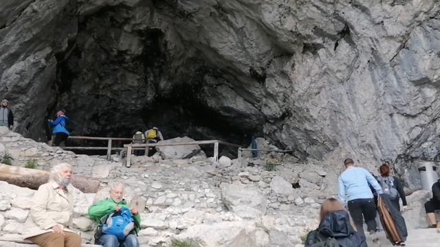 Ice cave adventure in Austria | Eisriesenwelt this is how they call the cave смотреть онлайн