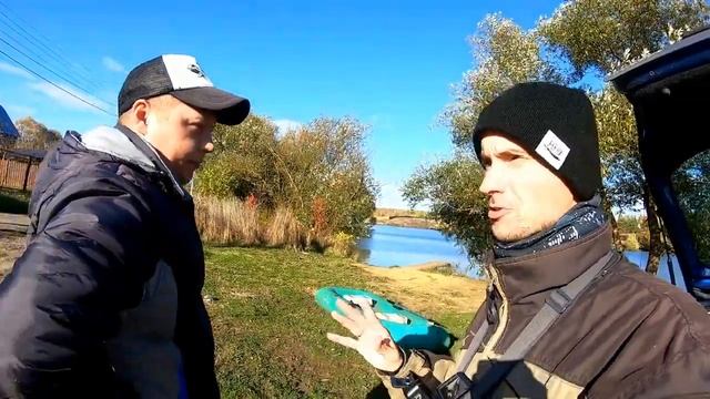 Осенняя ловля щуки и окуня на озере. Окунь ест крупные приманки!!! смотреть онлайн