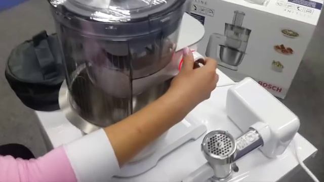 Кухонный комбайн Bosch MUM 54251 обзор