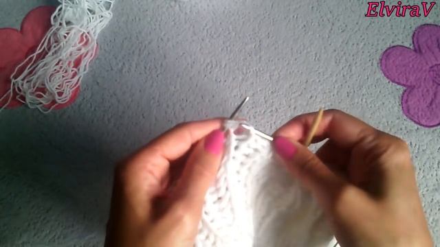 Шапка с воздушными косами вкруговую/Вязание спицами/Мастер-класс смотреть онлайн