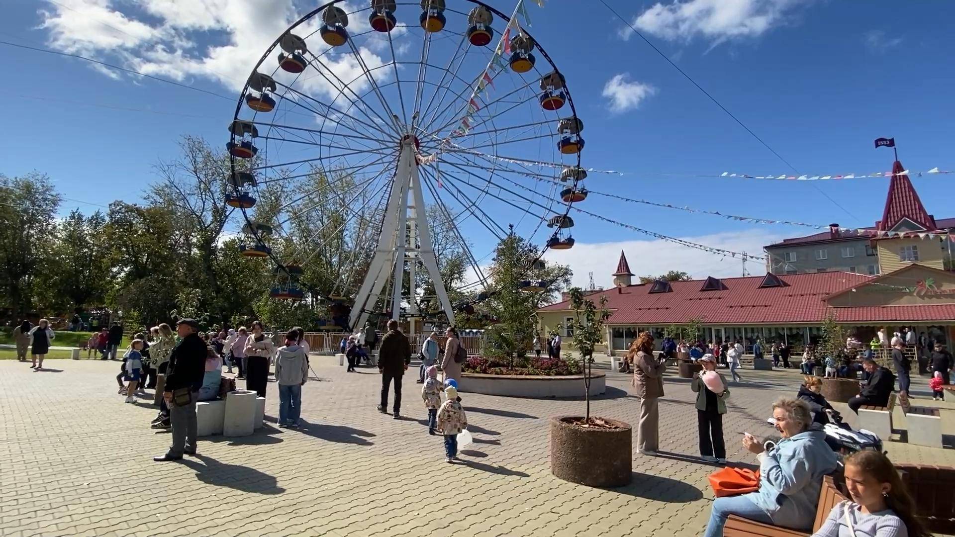 День города в горсаду: исторические реконструкции и народное искусство смотреть онлайн