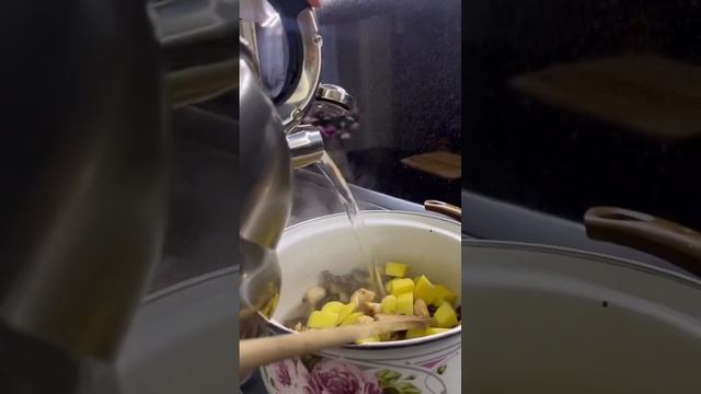 Крем-суп из шампиньонов и картофеля!