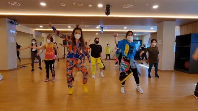 UP - INNA x Sean Paul | Zumba® | Dance Fitness смотреть онлайн