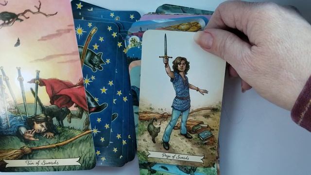 The Everyday Witch Tarot By Deborah Blake Review and Unboxing смотреть онлайн
