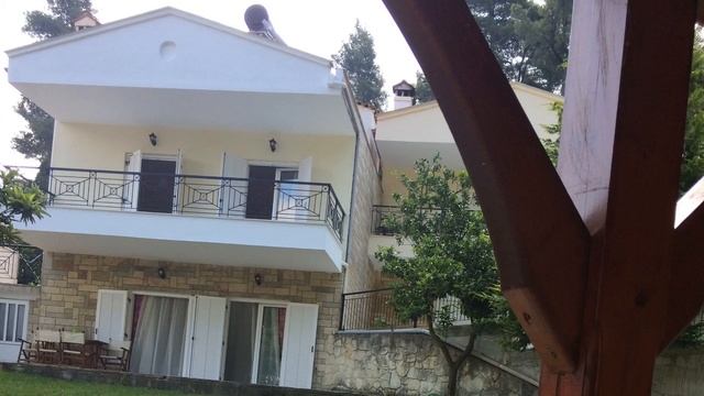 Villa Elani смотреть онлайн