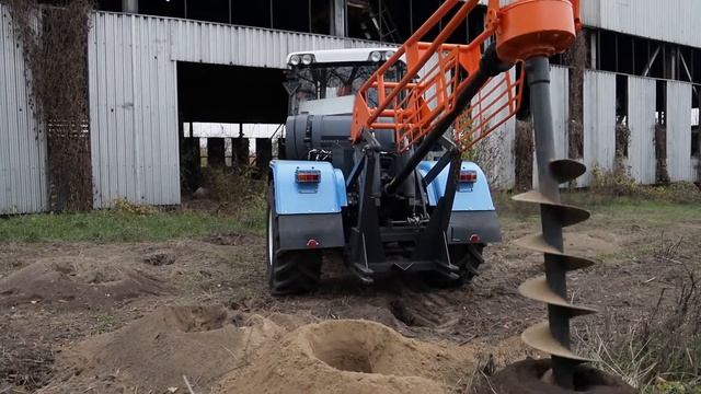 Робота бурильно-кранової машини БКМ-2М з механічним приводом обертання буру смотреть онлайн