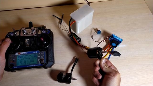 Моторы для карпового кораблика, какой выбрать! смотреть онлайн