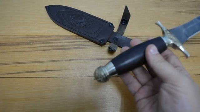 Нож из дамасской стали "Адмирал" с рукоятью из черного дерева видео смотреть онлайн