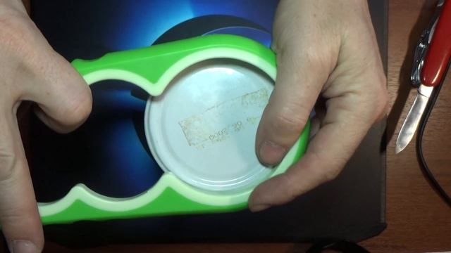 Универсальная открывалка для банок и баклашек 4в1 Universal opener for cans and 4in1 смотреть онлайн