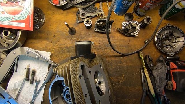How to Rebuild the Head of a Raptor 350 смотреть онлайн