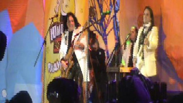 Песня мы желаем счастья вам смотреть онлайн