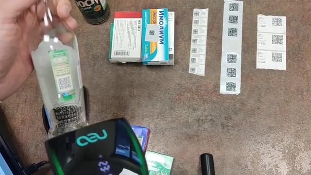 Neo X-210 (Нео Икс 210) беспроводной сканер штрих кода с зарядной док станцией крэдл.