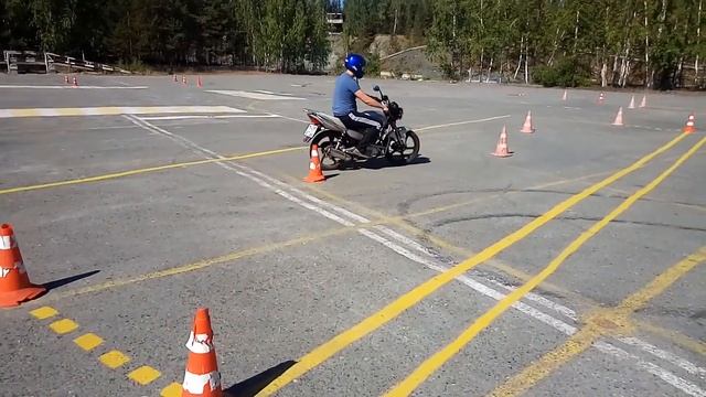 Занятие на автодроме, категория А смотреть онлайн