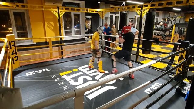 Спарринги по боксу 27.11.20. смотреть онлайн