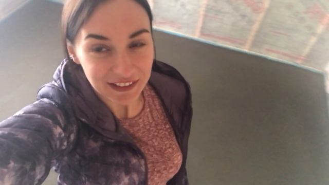 Участок / Делаем стяжку пола и устанавливаем окна смотреть онлайн