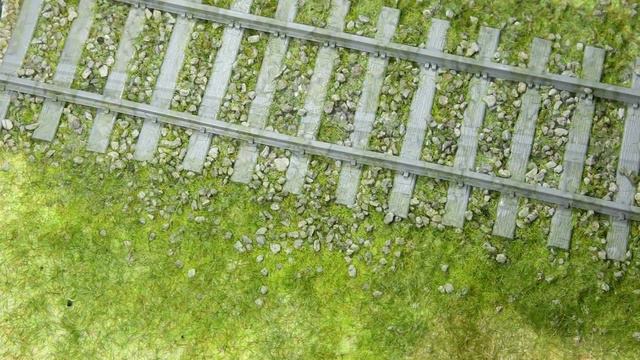 Schwerer Plattformwagen Type SSys Railcar And Sturmtiger Diorama (Sabre 1/35 Scale Model Kit)