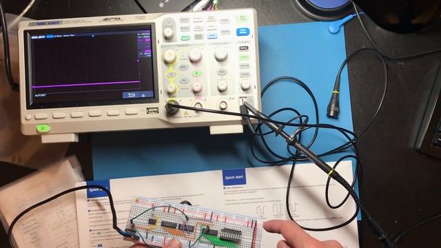 SDS1202X-E Oscilloscope Unboxing And First Test смотреть онлайн