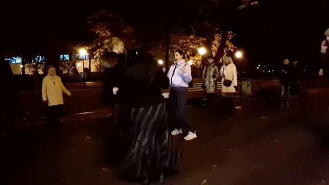 За четыре моря!!!народные танцы,сад Шевченко,Харьков!!! смотреть онлайн