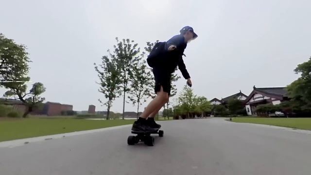 Long Range Short Board – Tynee Mini 2 Electric Skateboard Review смотреть онлайн