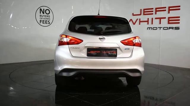 2017 Nissan Pulsar 1.5 dCi Tekna (s/s) 5dr смотреть онлайн