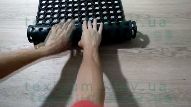 Грязезащитный резиновый ячеистый ковер. Размер 50х75см. Высота 10мм. смотреть онлайн