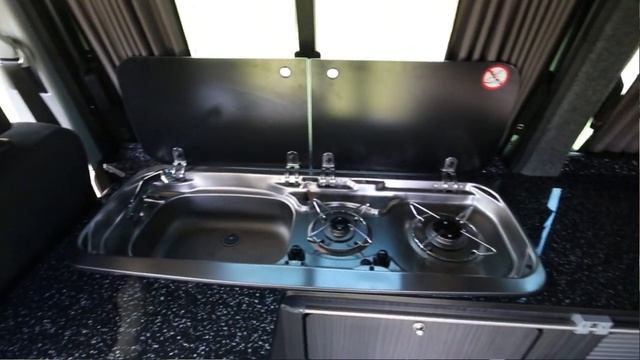 VW Transporter Highline TDI 2016 Motorhome Model Demonstration Video HD - Glossop Caravans Ltd смотреть онлайн