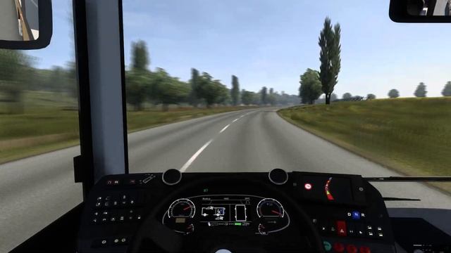 ŻYWI PASAŻEROWIE i AUTOBUSY w Euro Truck Simulator 2 | TruckersMP смотреть онлайн