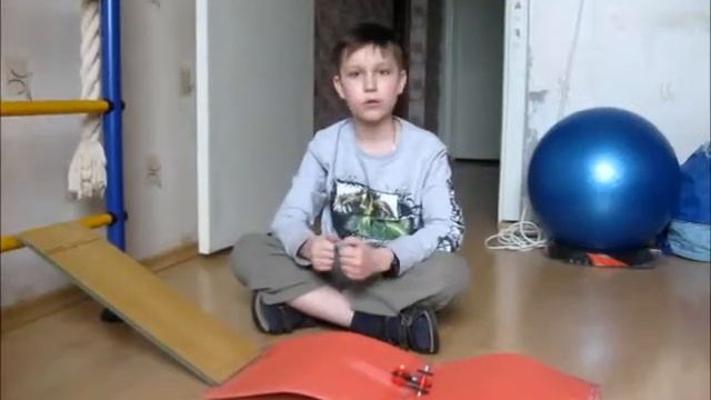 Эсперименты с трёх колесной тележкой смотреть онлайн