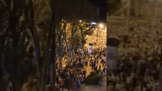 Лепс завершил концерт в Донецке гимном России смотреть онлайн