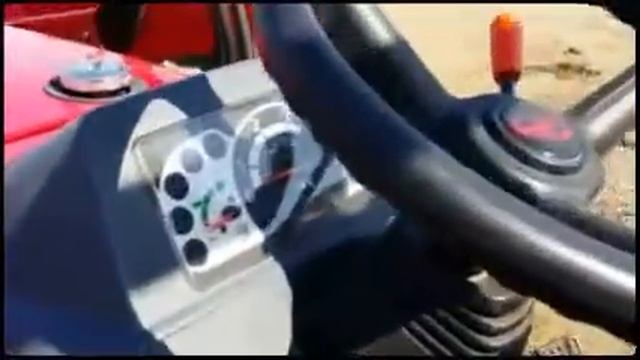 Mahindra 3016 HST - Mahindra Tractor