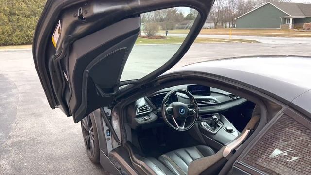 2017 BMW i8 Protonic Frozen Black Edition Walk-around Video смотреть онлайн