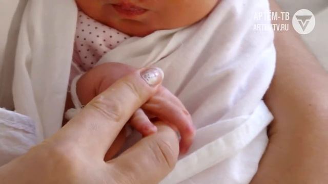 Кто родился первым в 2018 году? смотреть онлайн