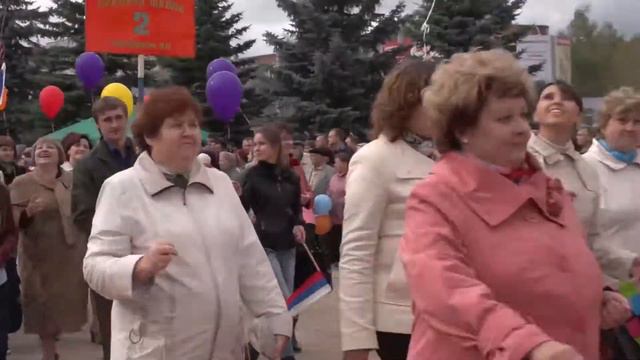 Кстово-2012. Парад трудовых коллективов смотреть онлайн