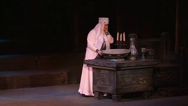 2015г. Поет выпускница школы 1997г.Марусевич Светлана. Опера =Князь Игорь= Ария Ярославны. смотреть онлайн