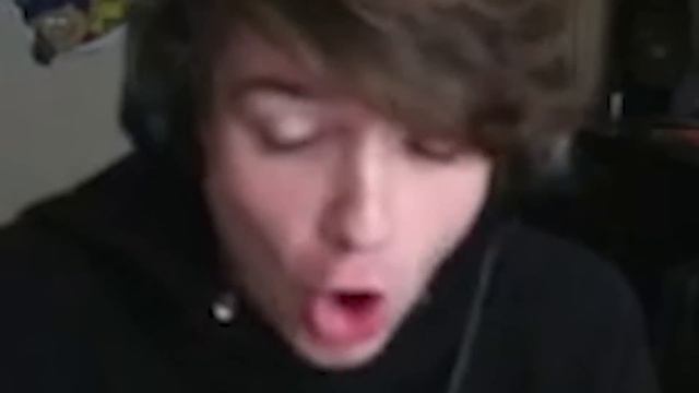 Among Us With 100 Real Players! смотреть онлайн