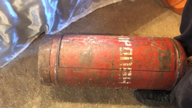 Разбираем газовый баллон алмазным диском GRAFF. Делаем мангал смотреть онлайн