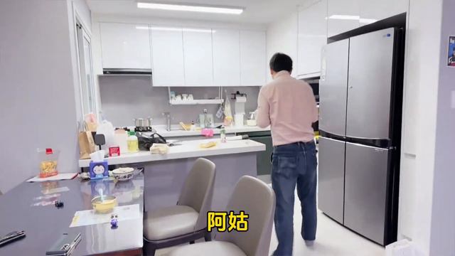 安安向韩国奶奶告状了：中国妈妈不让来！给小雪气的哭笑不得 смотреть онлайн