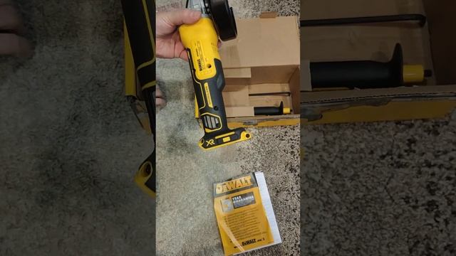 DEWALT DCG 405 N смотреть онлайн