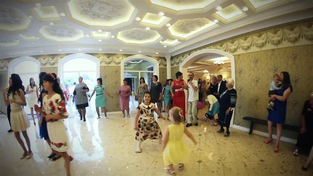 Ukrainian wedding - EU NUMAI NUMAI - Мар'ян та Марія - Криниця смотреть онлайн