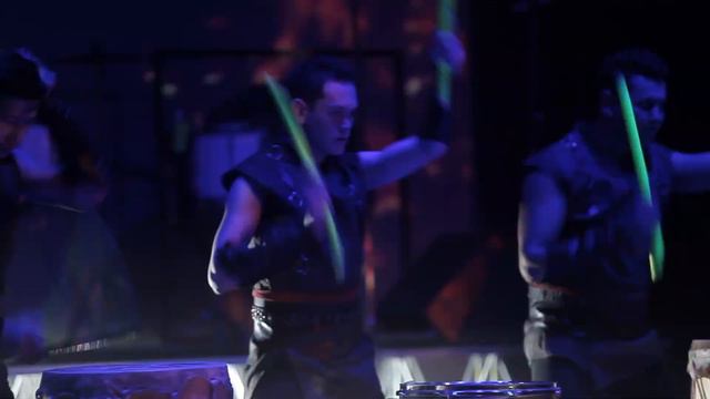 Drum show SPLASH, Барабанное шоу Splash смотреть онлайн