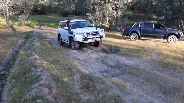 Toyota Landcruiser 200 Series - Crawl Control